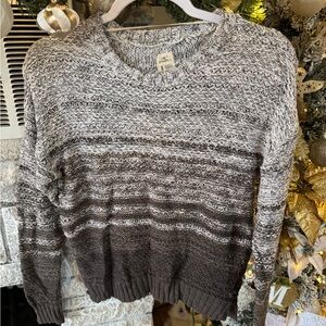 O'Neill Textured Knit Sweater in Gray and Cream